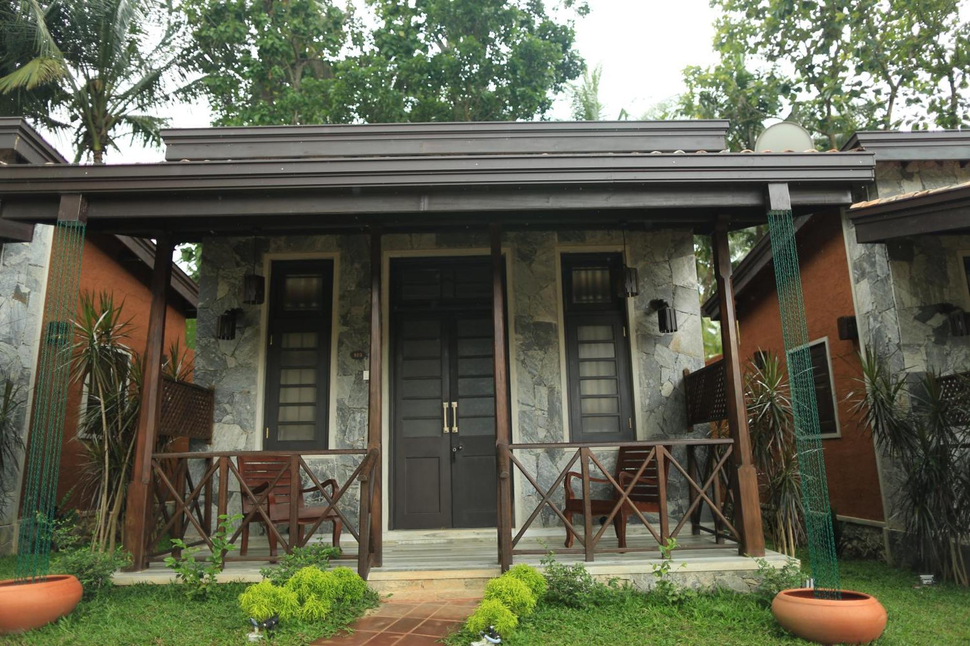 Villa Pinnawala Dış mekan fotoğraf