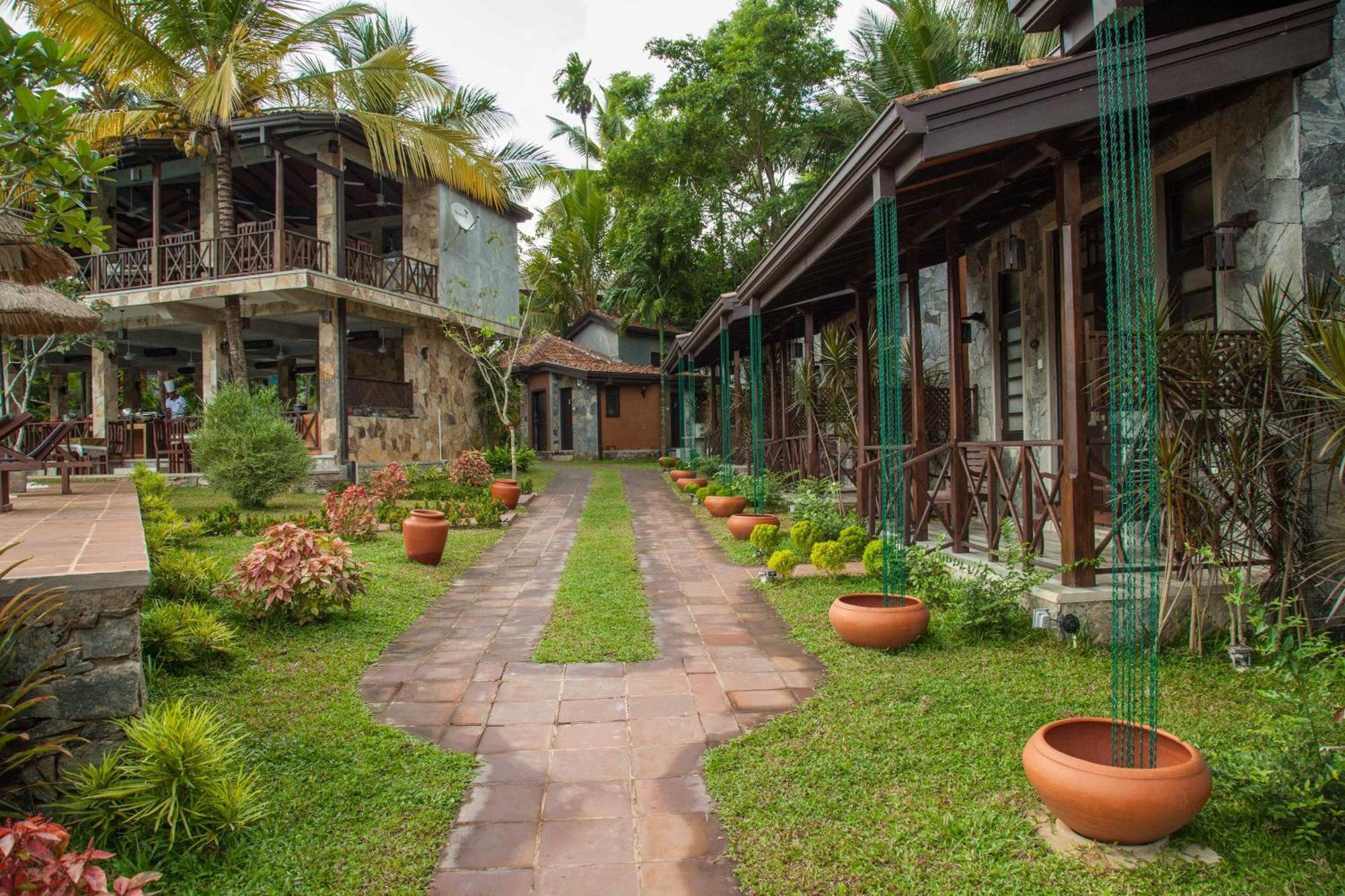 Villa Pinnawala Dış mekan fotoğraf