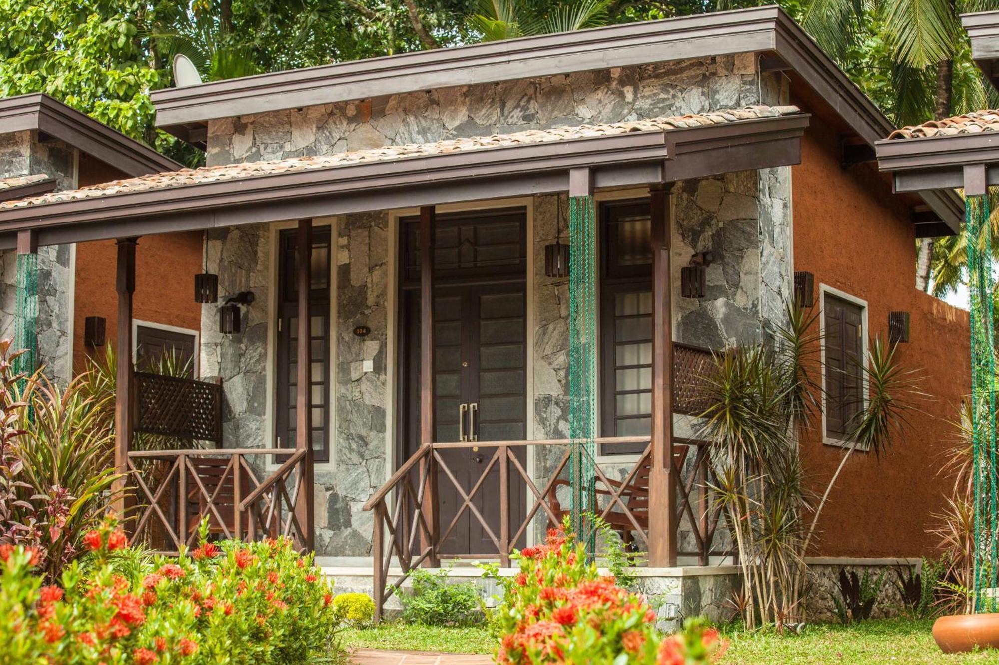 Villa Pinnawala Dış mekan fotoğraf