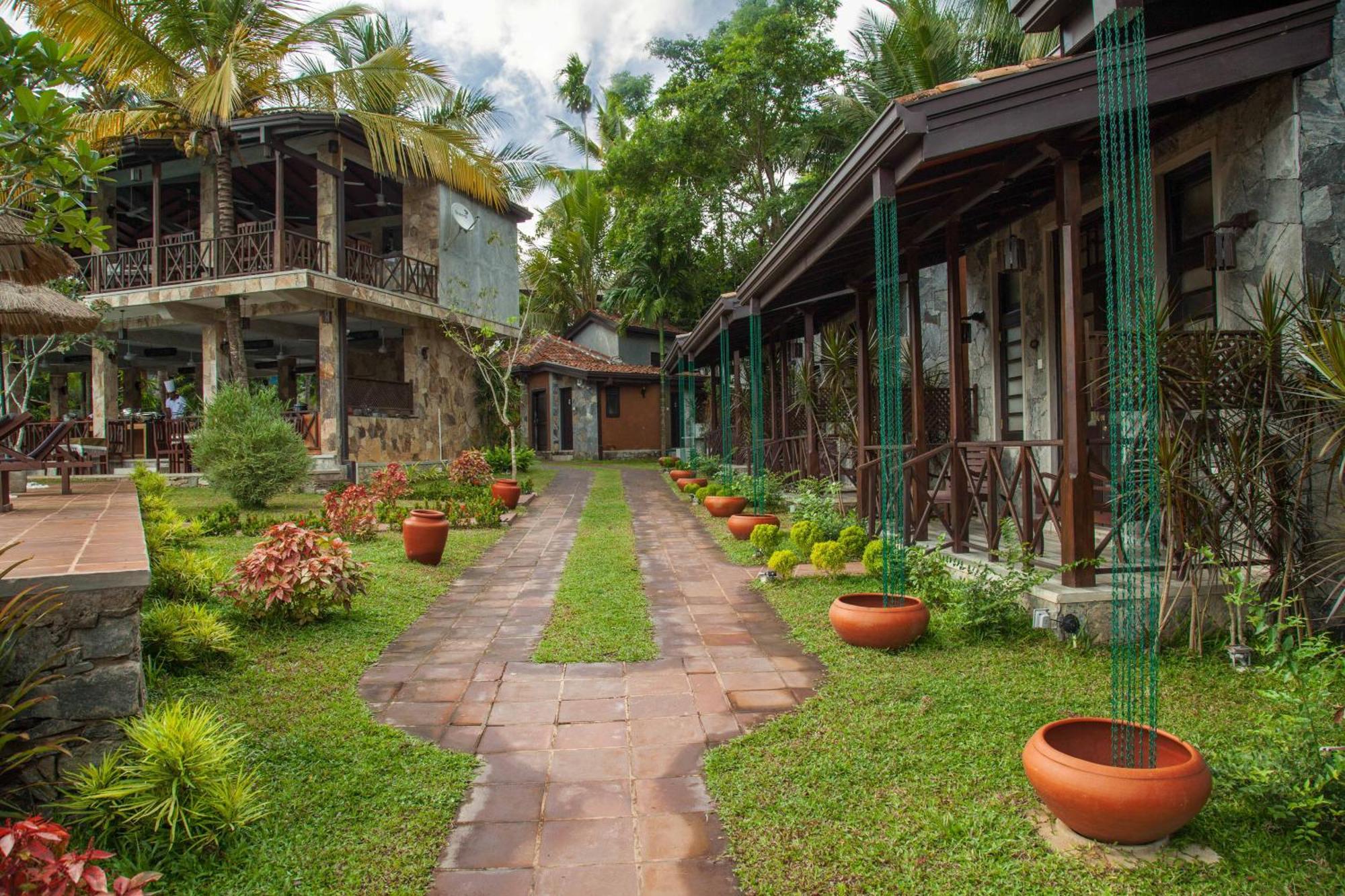 Villa Pinnawala Dış mekan fotoğraf